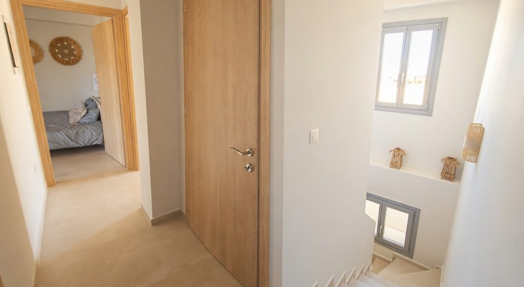 Alyki_Residences_nr3_corridor_staircase_paros_holiday_rentals_greek_villa_paros